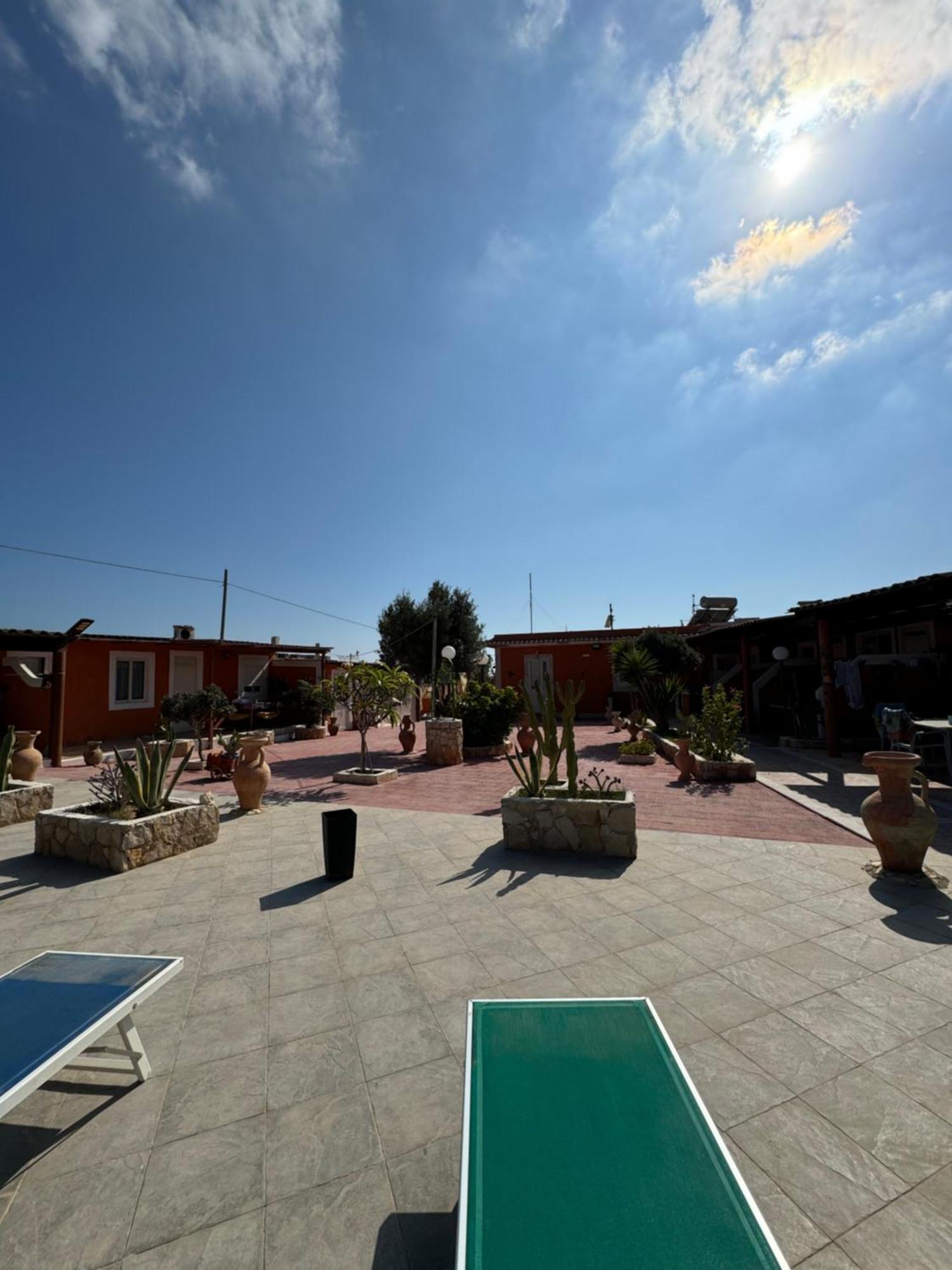 Residence La Conchiglia ランペドゥーザ エクステリア 写真